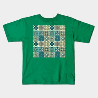 Portuguese vintage patchwork ornament. Kids T-Shirt